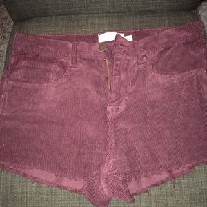 Kendall & Kylie Ribbed Maroon Shorts